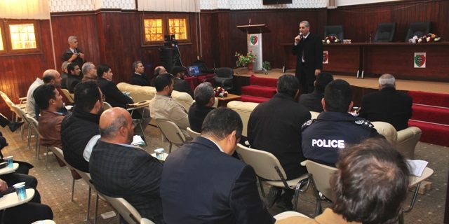 وزير العدل يشيد بالجهود المبذولة من جهاز الشرطة القضائية