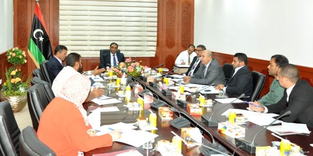 اجتماع الوزير مع مدراء الادارات