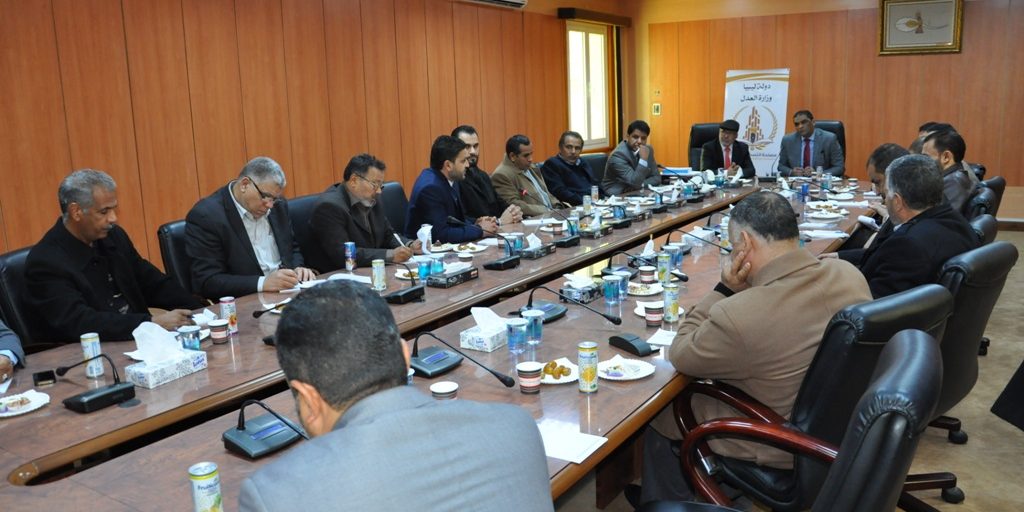 زيارة وزير العدل لمصلحة التسجيل العقاري