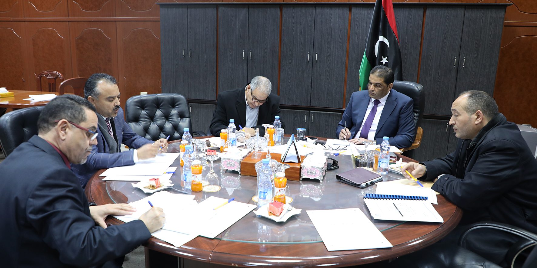 اجتماع لمناقشة أوضاع النزلاء بمستشفى الرازي بطرابلس (3)