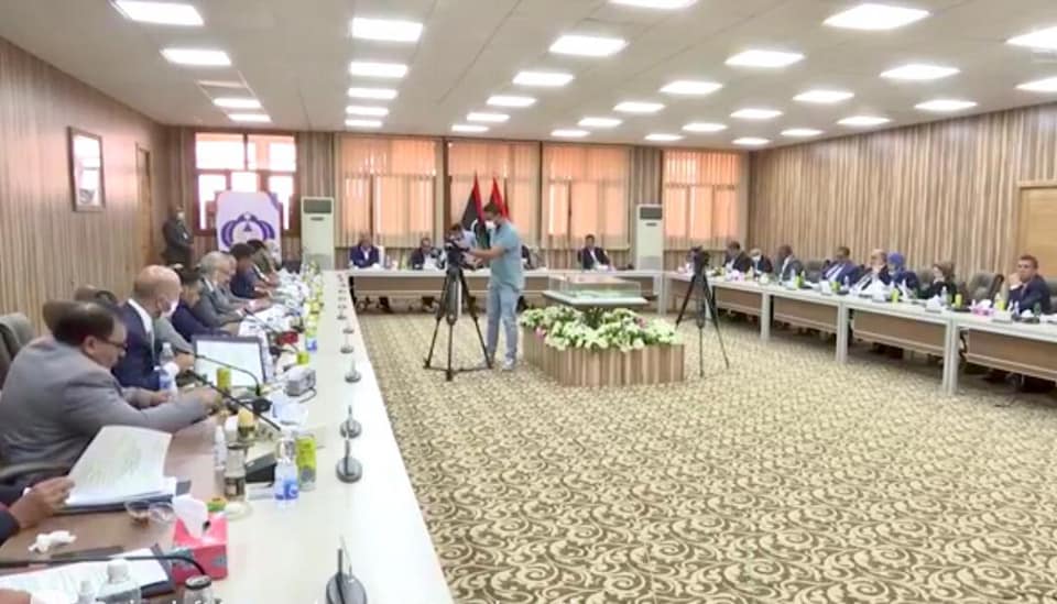 معالي #وزيرة_العدل_تحضر_الإجتماع_الخامس لمجلس الوزراء المنعقد في #مدينة_سبها