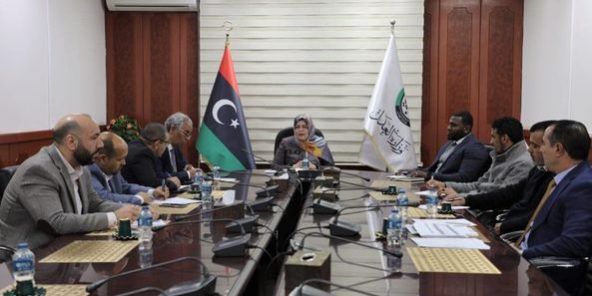 معالي وزيرة العدل تجتمع بمدراء الادارات والمكاتب بوزارة العدل9