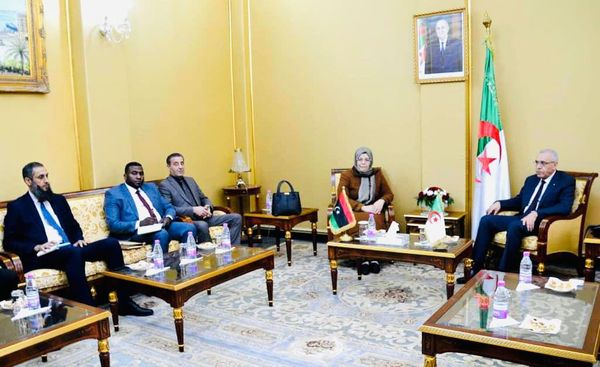 معالي وزيرة العدل تجتمع مع معالي وزير العدل الجزائر 3