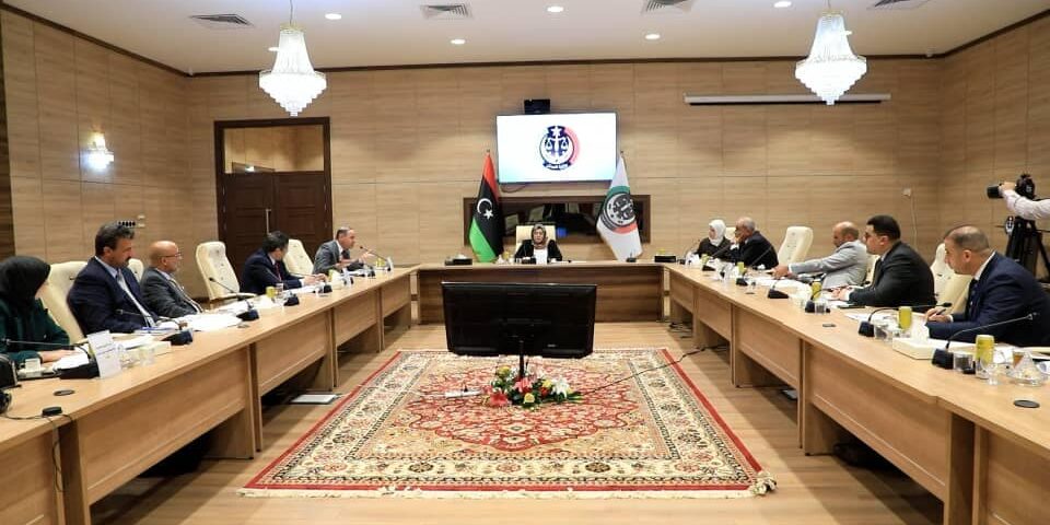 اللجنة الوطنية لحقوق الإنسان تعقد اجتماعها العادي بوزارة العدل